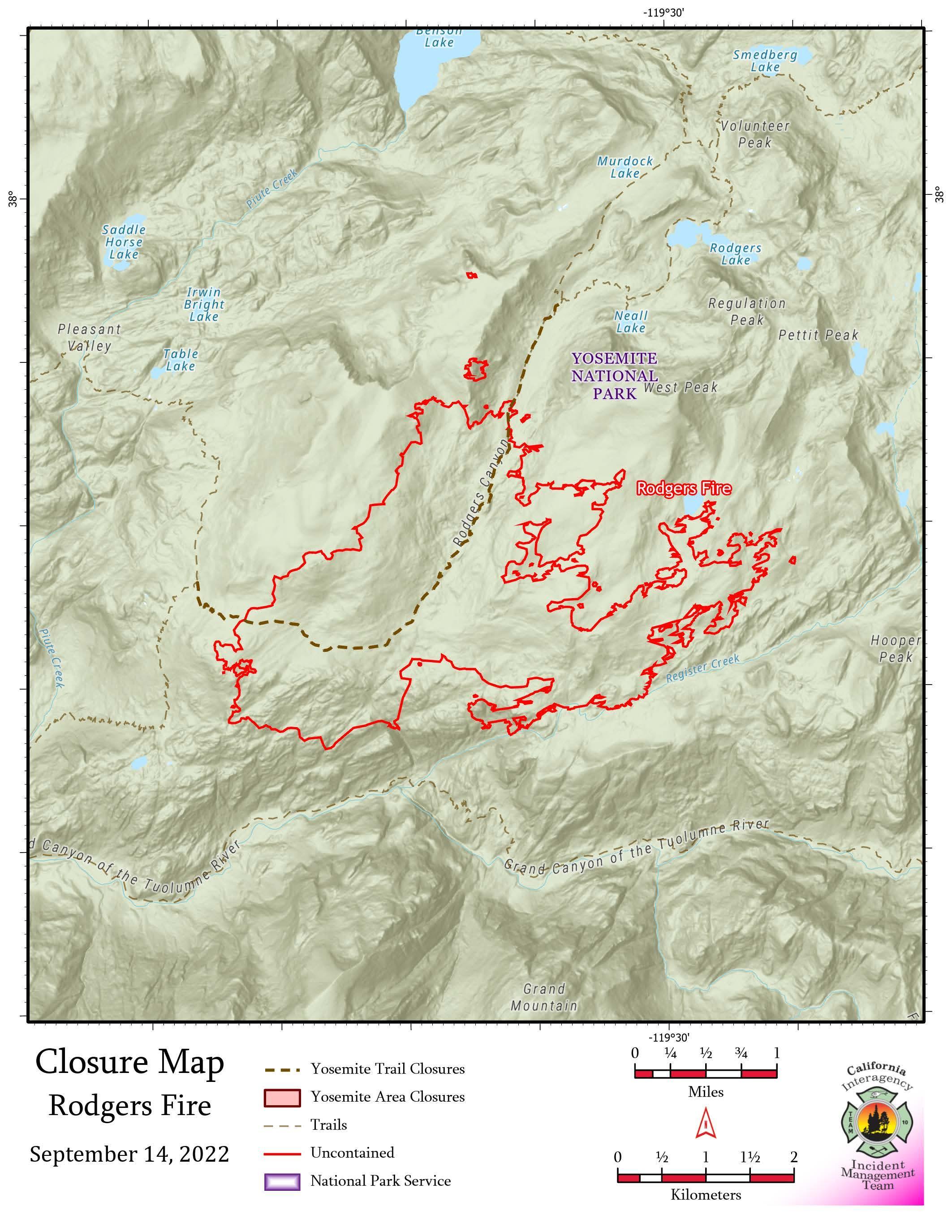 9_14 Rodgers Fire perimeter map with trails