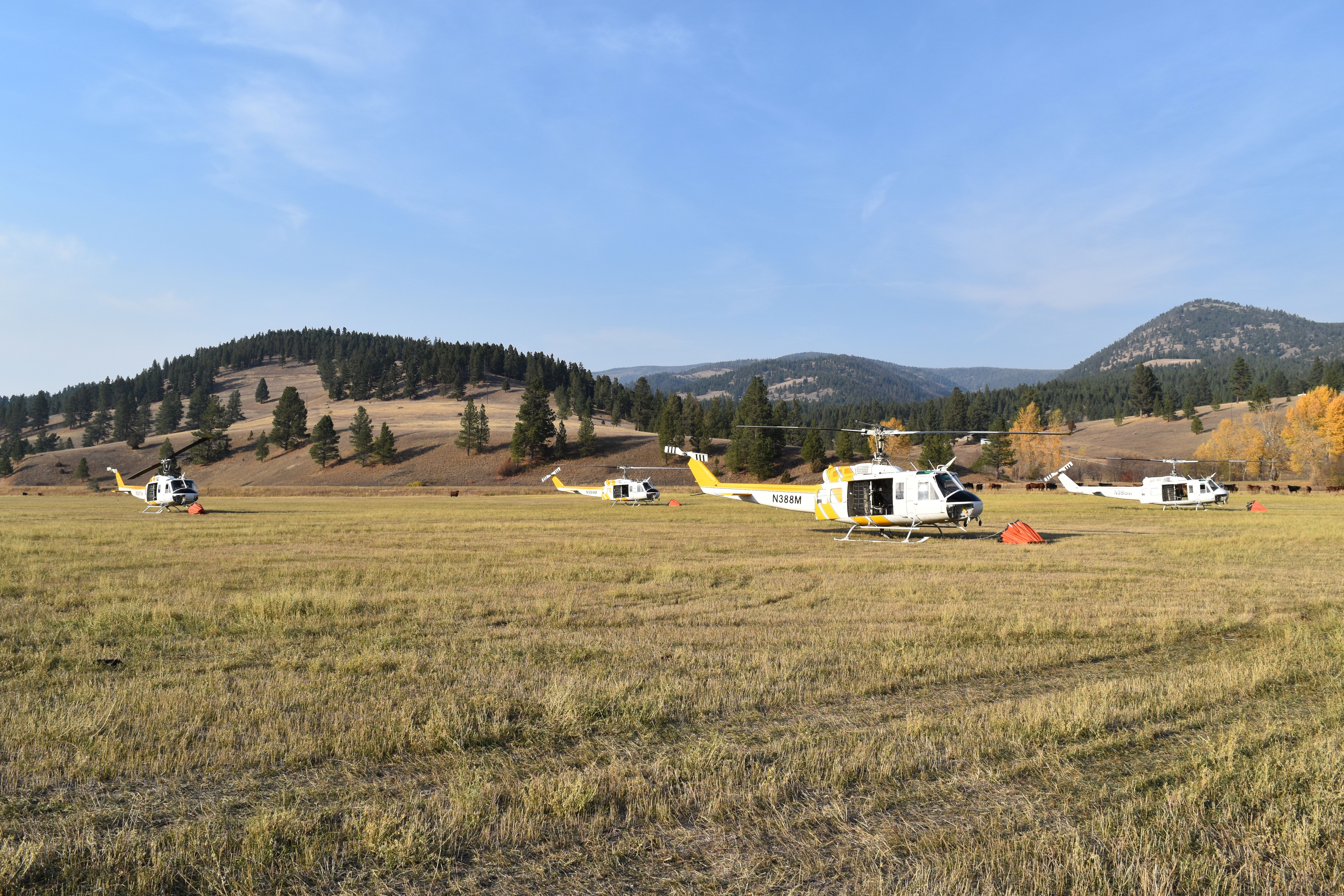 

						Four Helicopters_HB-Nevada lake 10-15-24.jpg
			