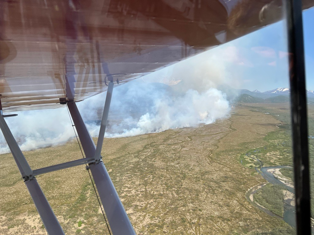Aerial view of the South edge of the fire. 