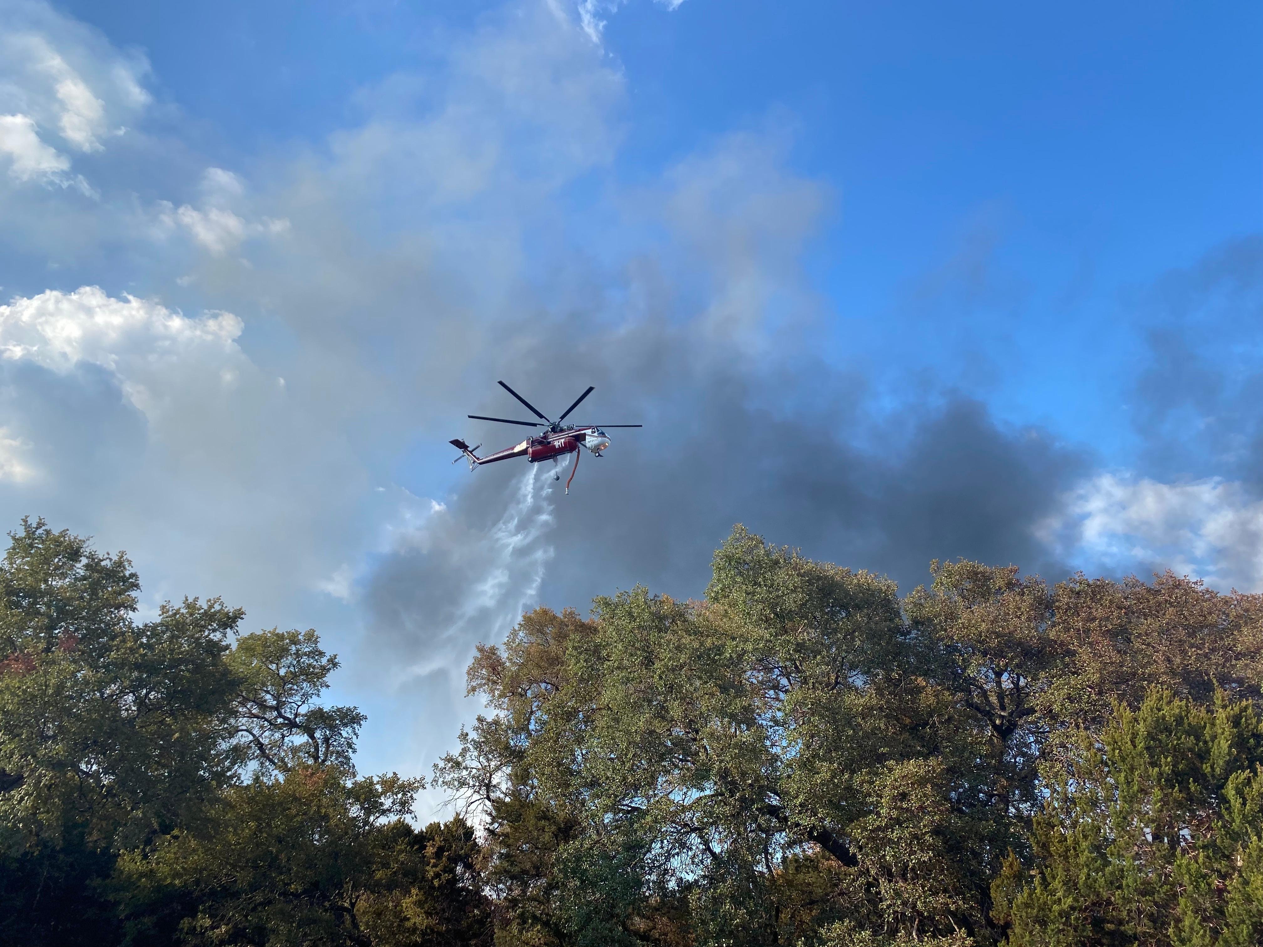 Helicopter operations on the Dog Ridge Fire