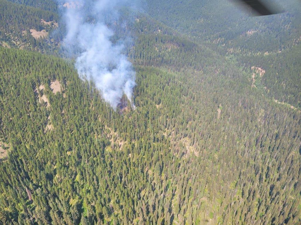 The Dean Creek Fire as seen looking northwest on 08/14/2022