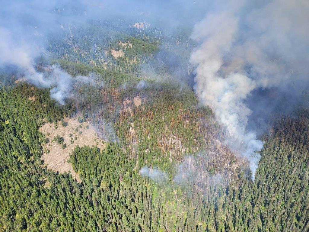 The Dean Creek Fire as seen looking northwest up the Dean Creek drainage on 08/16/2022