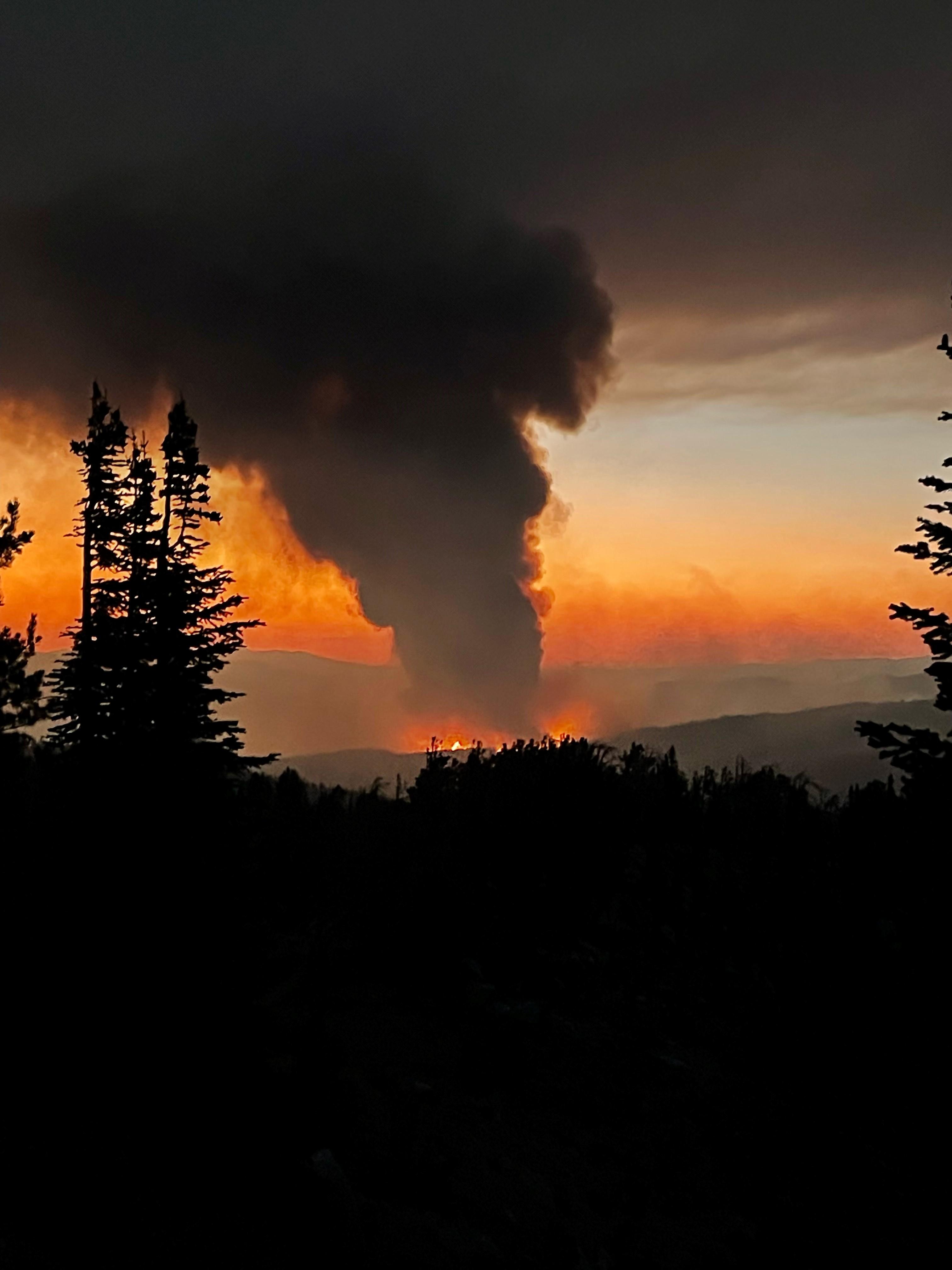 Four Corners Fire from Snowbank Mt., August 16, 20