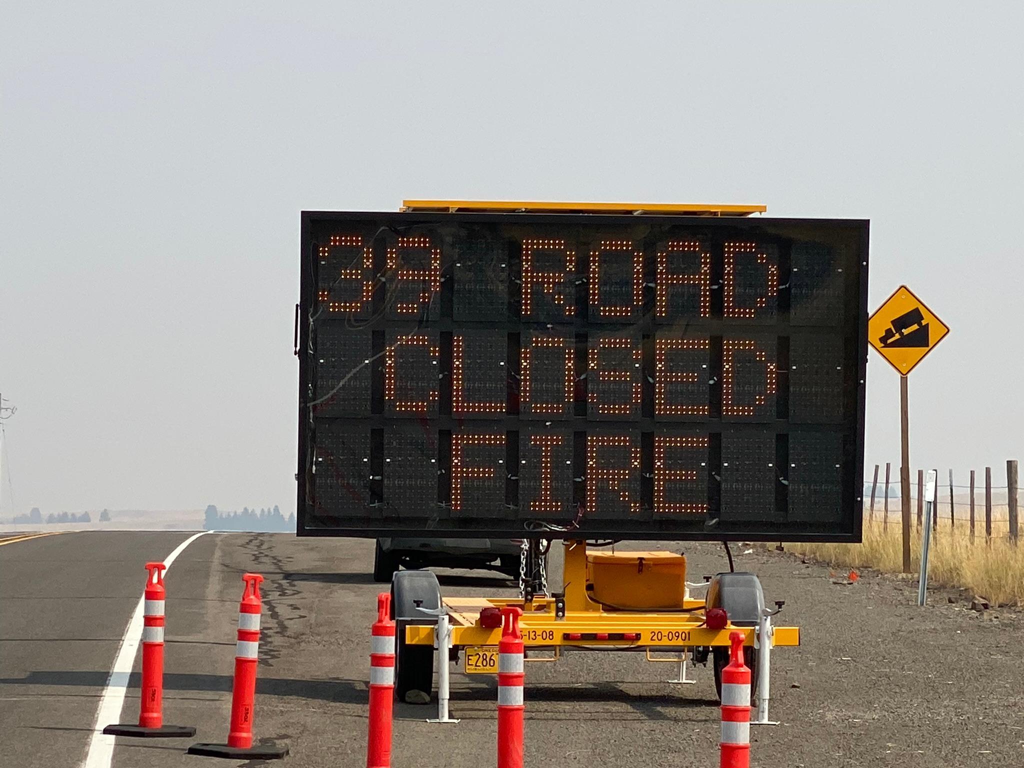 Road Closure at FSR 39 09/05/2022. Photo by Pacific Northwest 2 IMT.