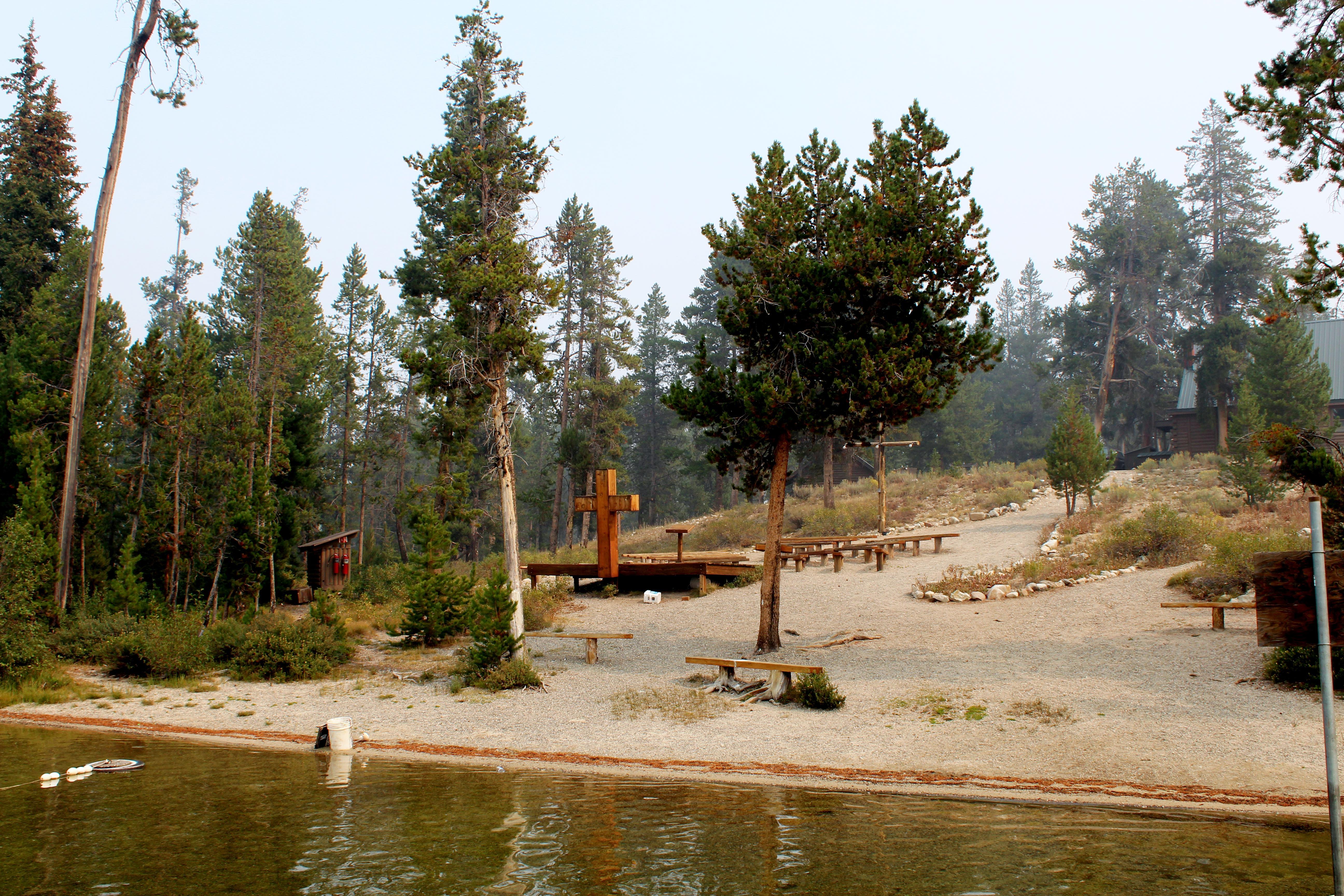 camp perkins at shore of lake