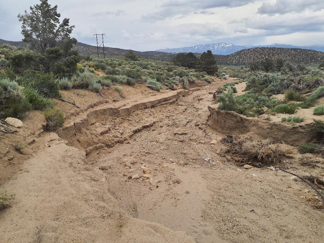 Image showing a Large Washout on Deer Springs Road (FS 3S01) just west of junction with Benton Crossing Road