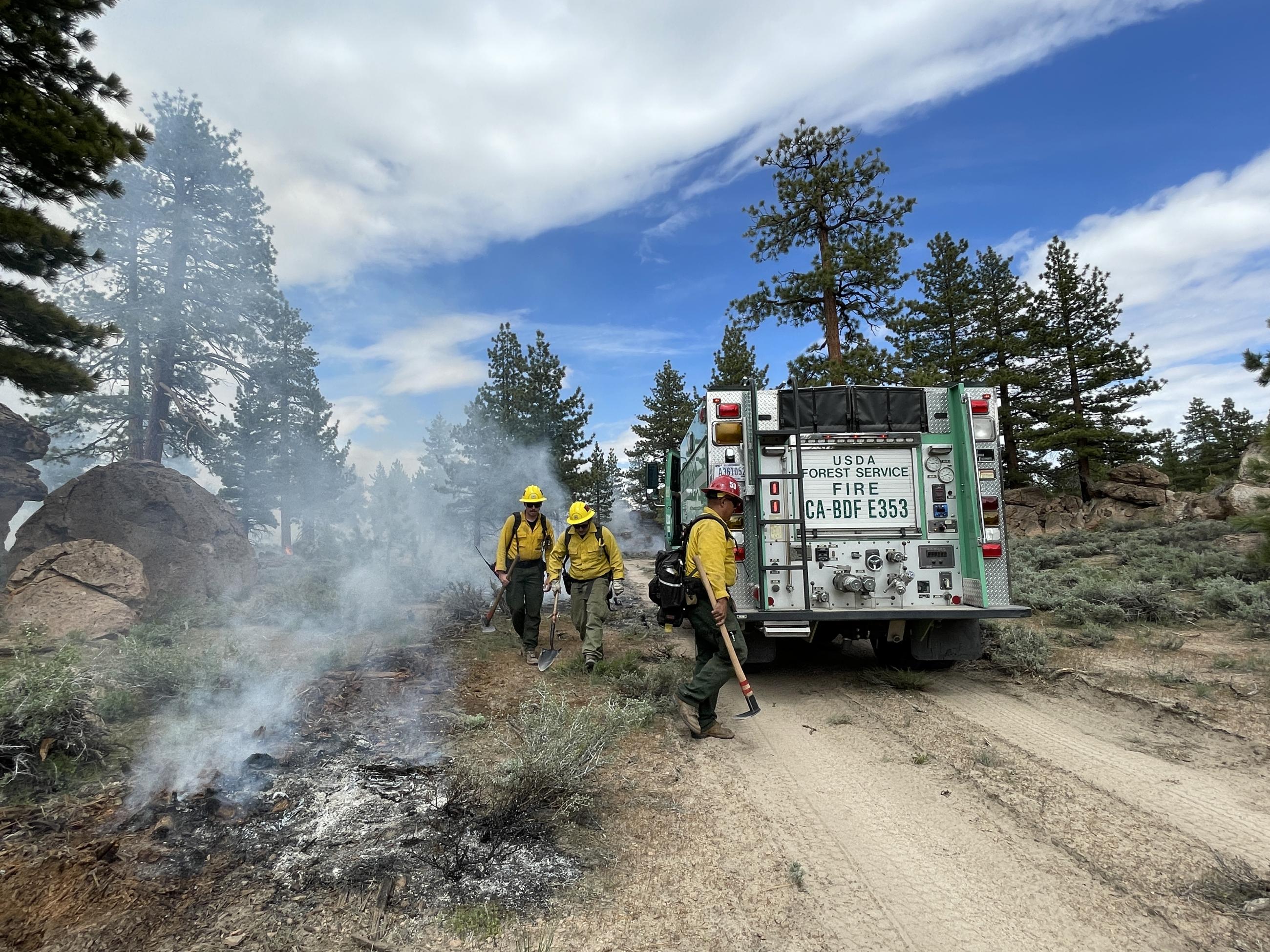 Images showing firefighters burning in the Casa Diablo Prescription Burn Project