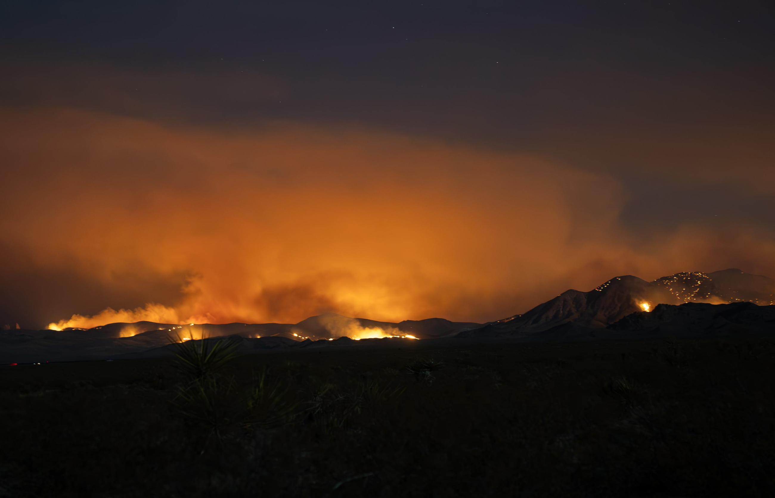 York Fire glowing in the background on the evening of 7-29-23