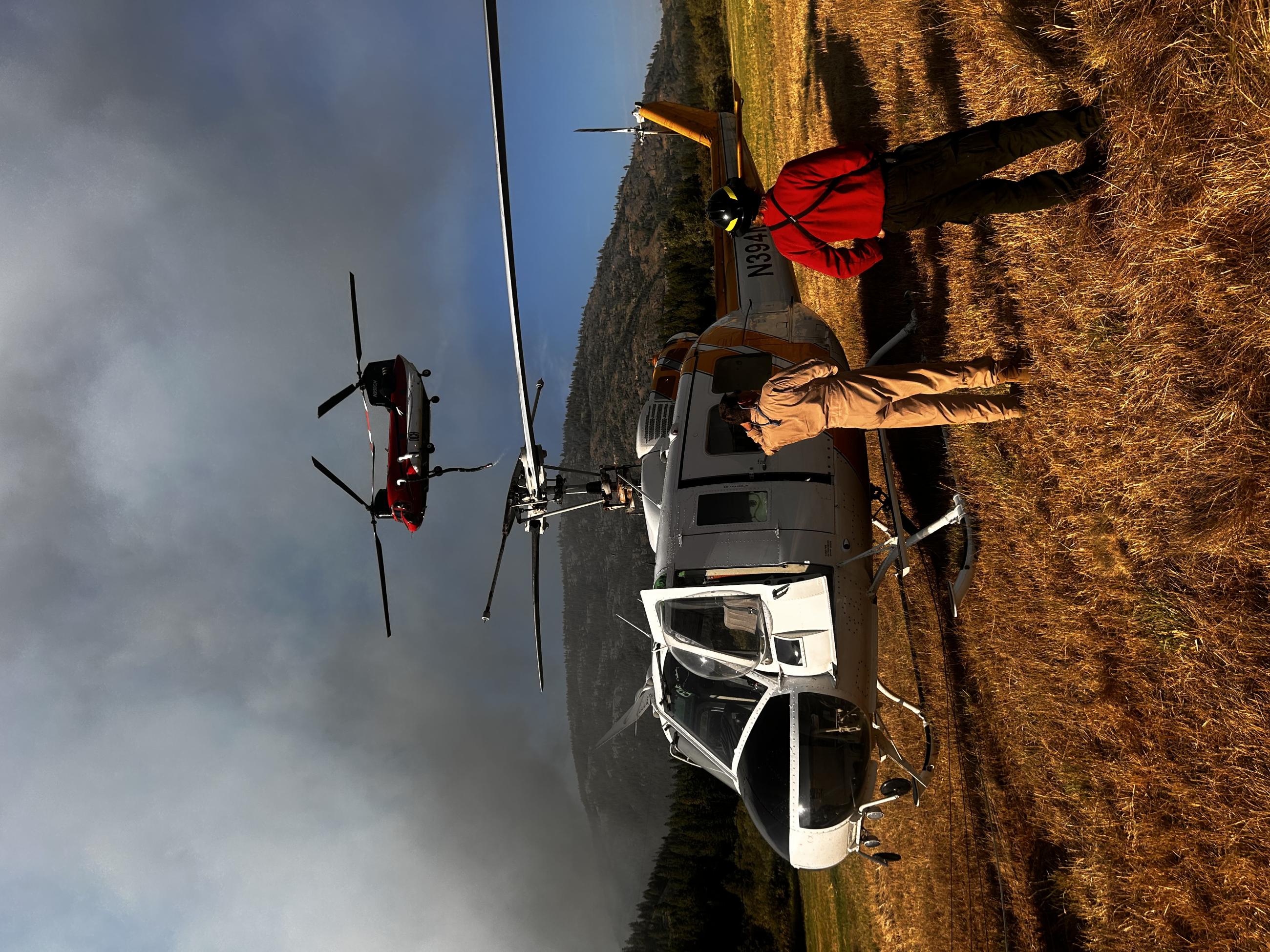 Helitack crews working the Gravel Pit Fire on Thursday, August 3 - Photo Credit Dre Ridens