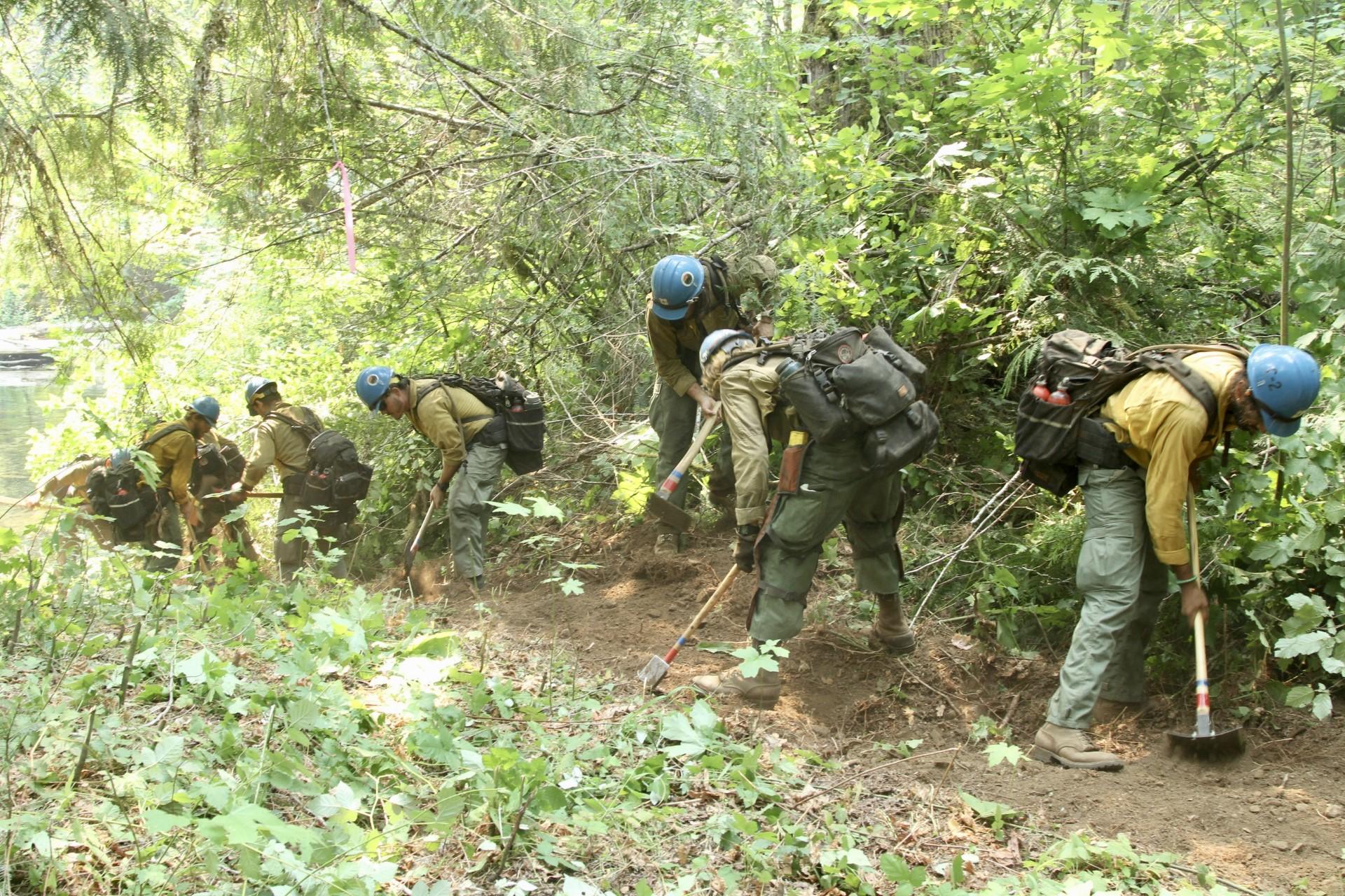 American River Hot Shot crew constructing handline