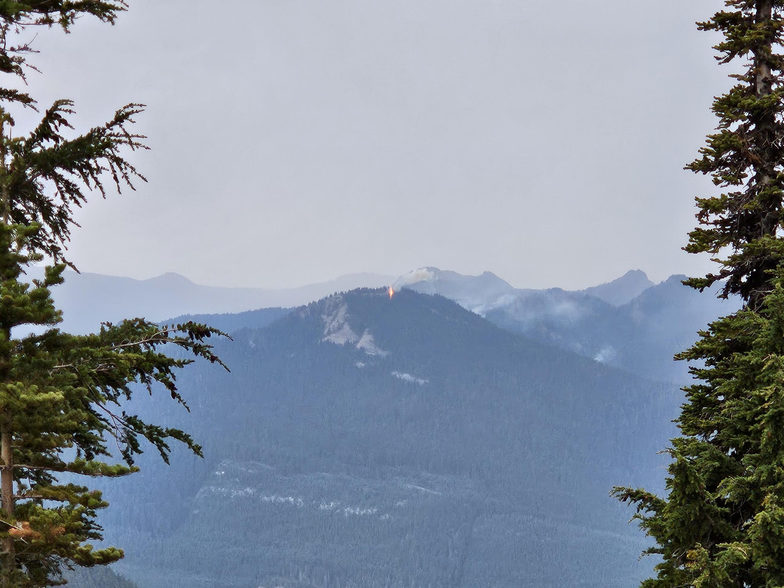 Cowlitz Complex view south of Jordan Basin on August 25, 2023