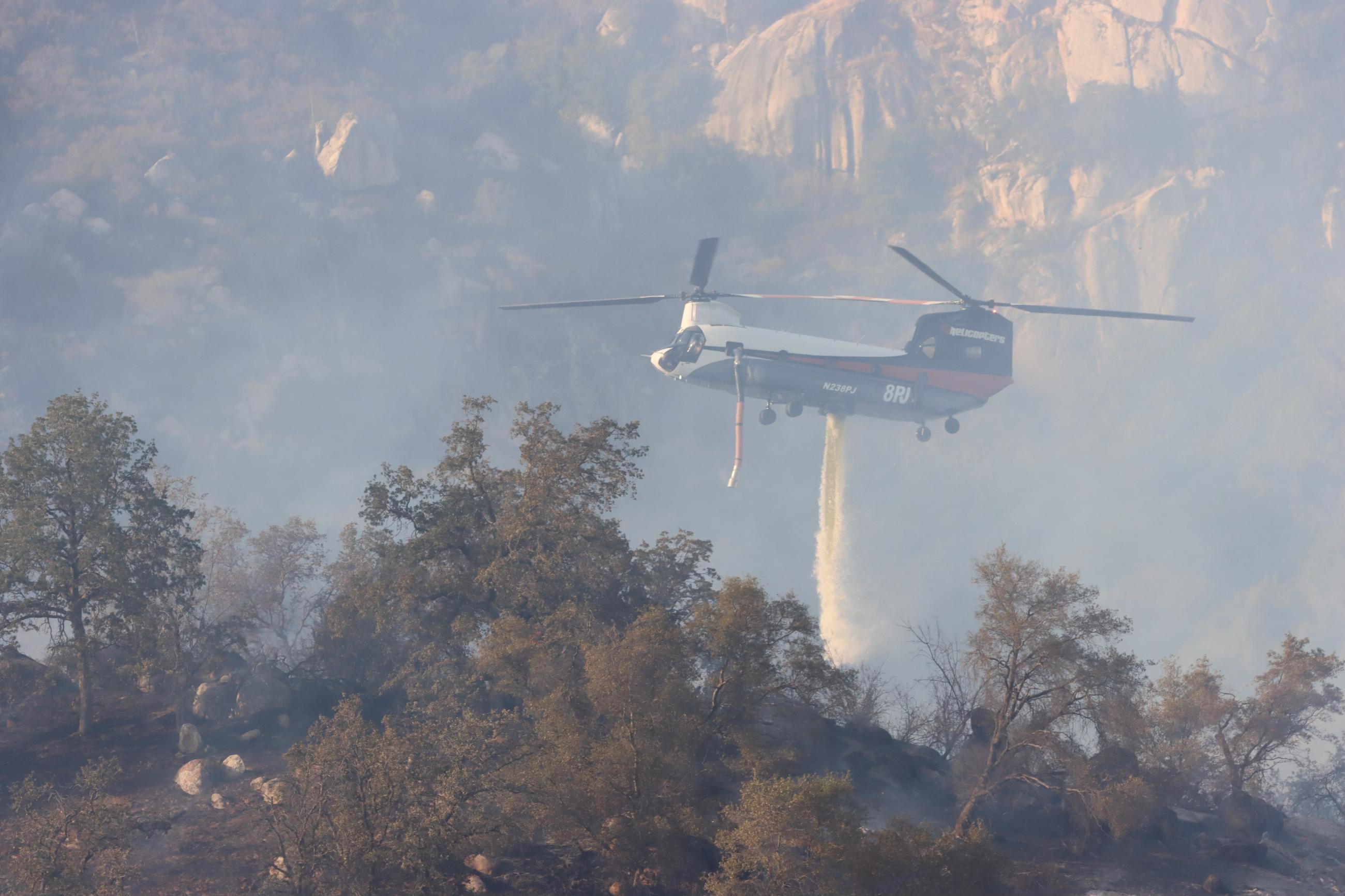 Water Drop Helicopter Sycamore Fire