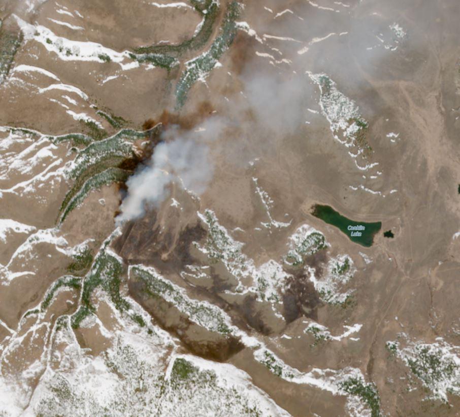 Aerial imagery showing smoke plume from the Antelope Basin prescribed fire operation, with smoke moving to the northeast.