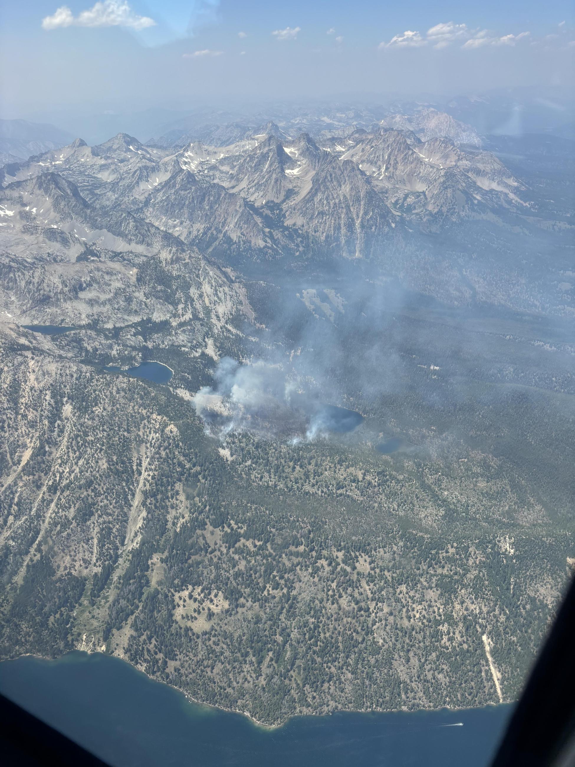 Aerial view over the Bench Lake Fire on July 12