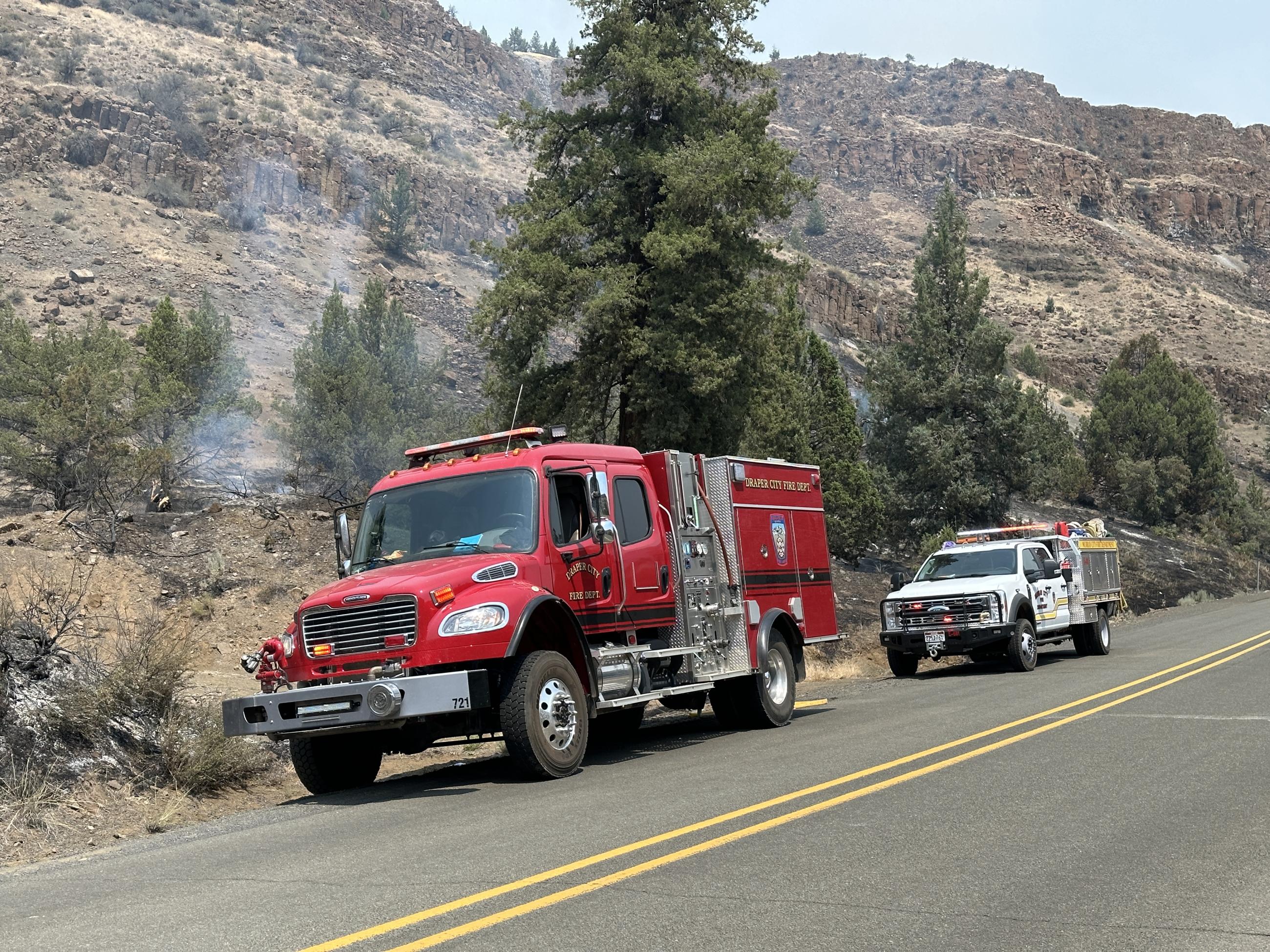 ngines holding the line and supporting the Lone Rock Fire