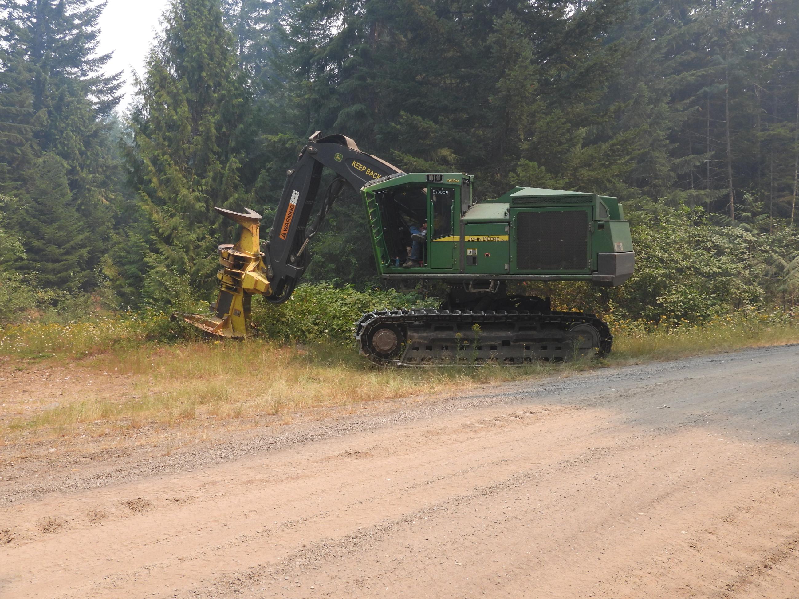 Logging equipment used on the Oakridge Lightning Fires to widen firelines