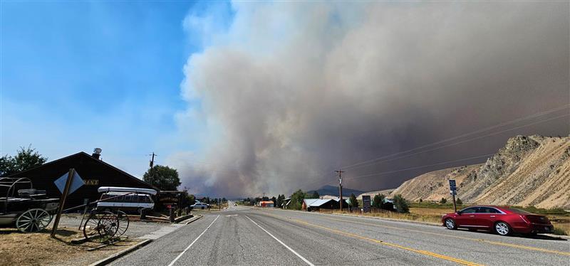 heavy smoke seen form stanley, aug 27