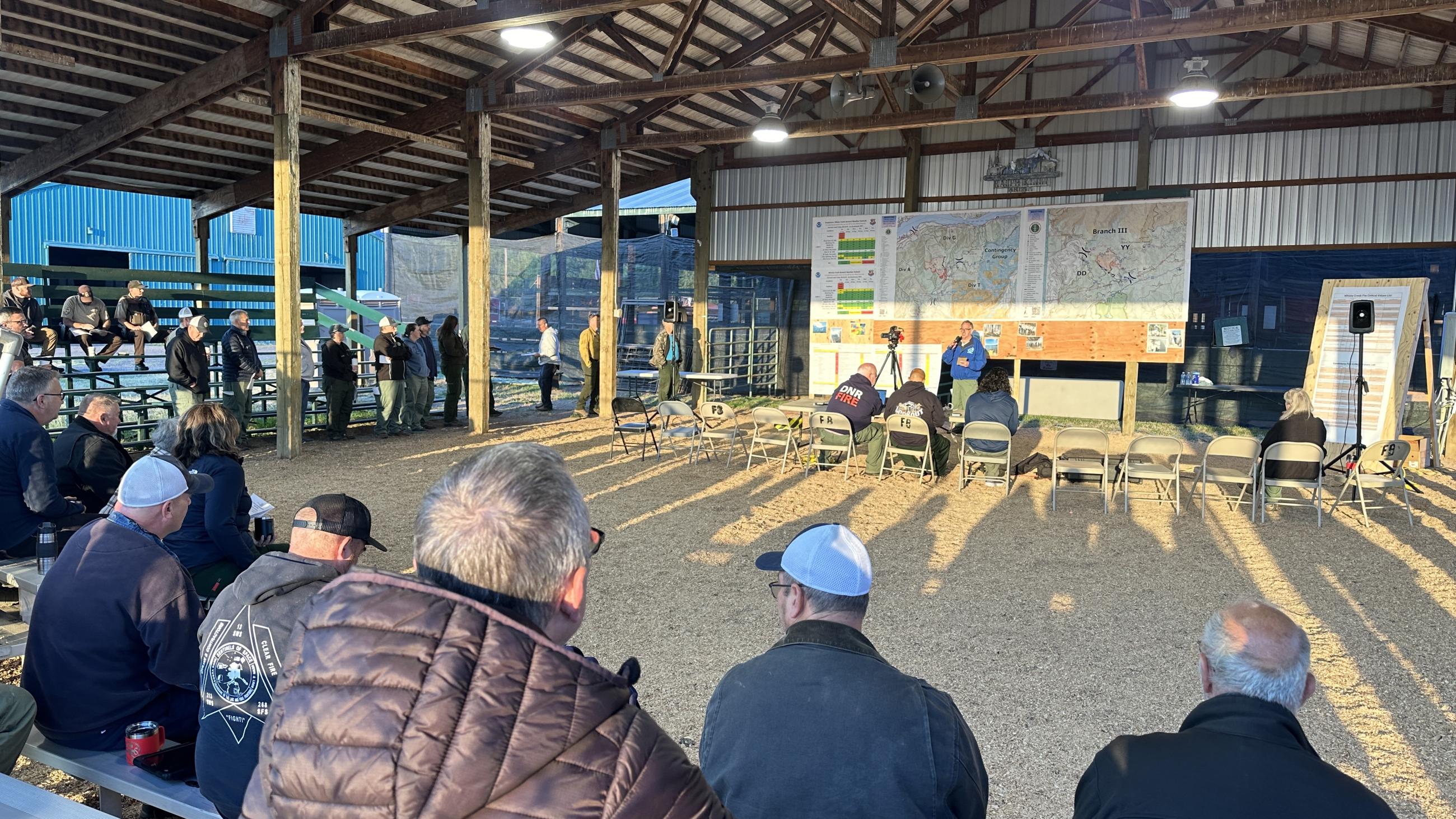 Morning Briefing on Whisky Creek Fire