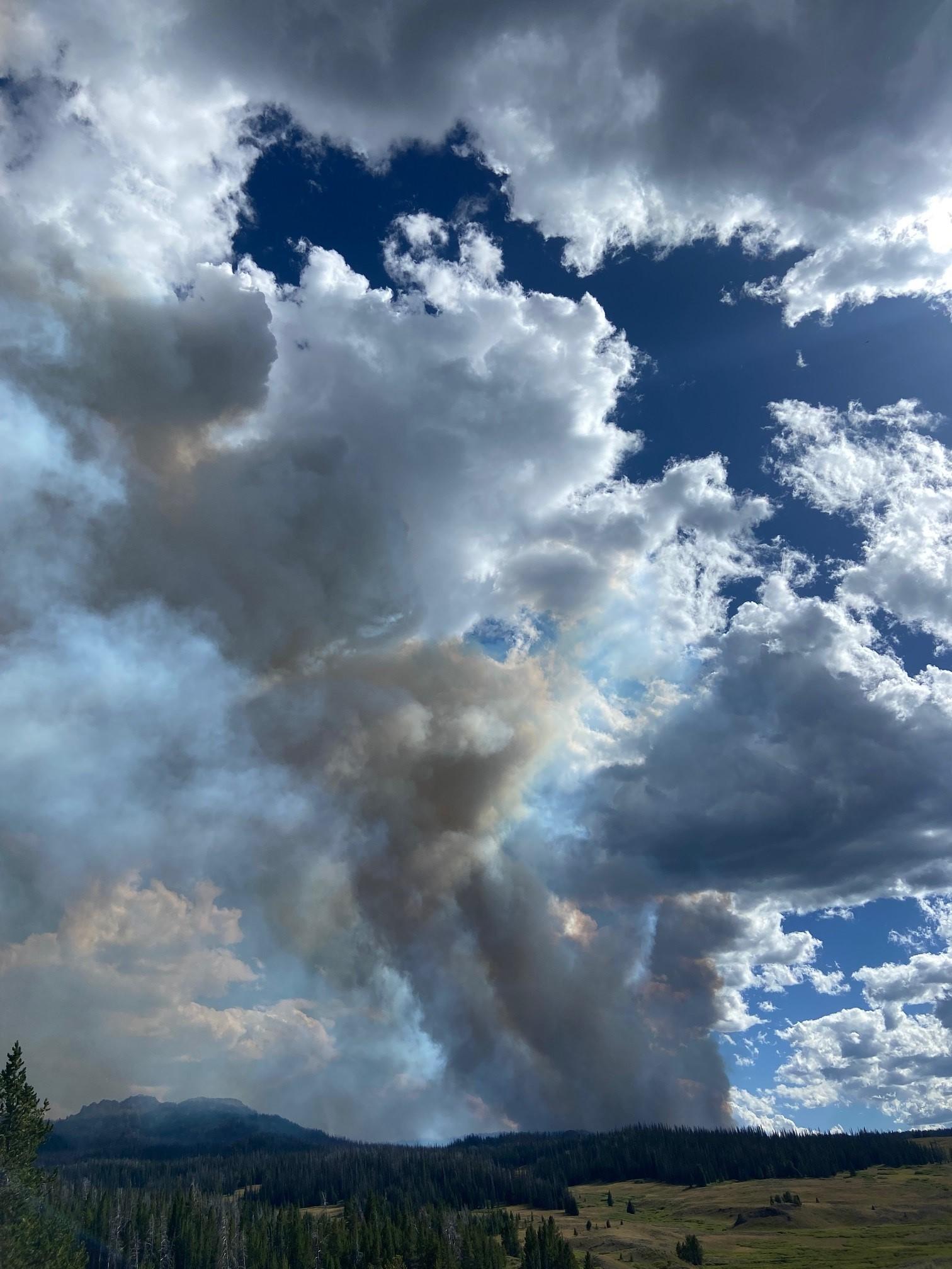 Smoke on Fish Creek Fire Tuesday August 20, 2024