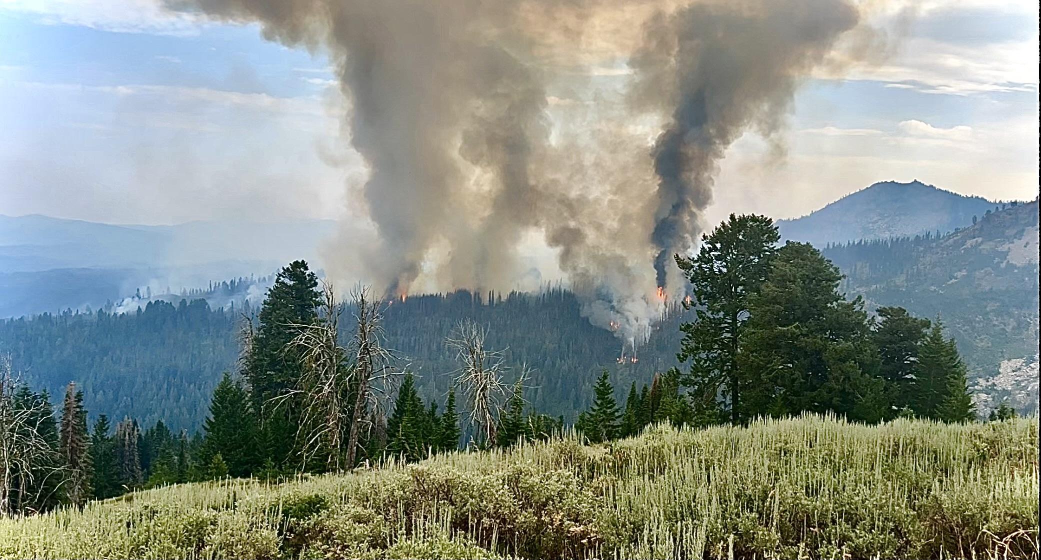 This is an image of smoke and fire on the Boulder Fire