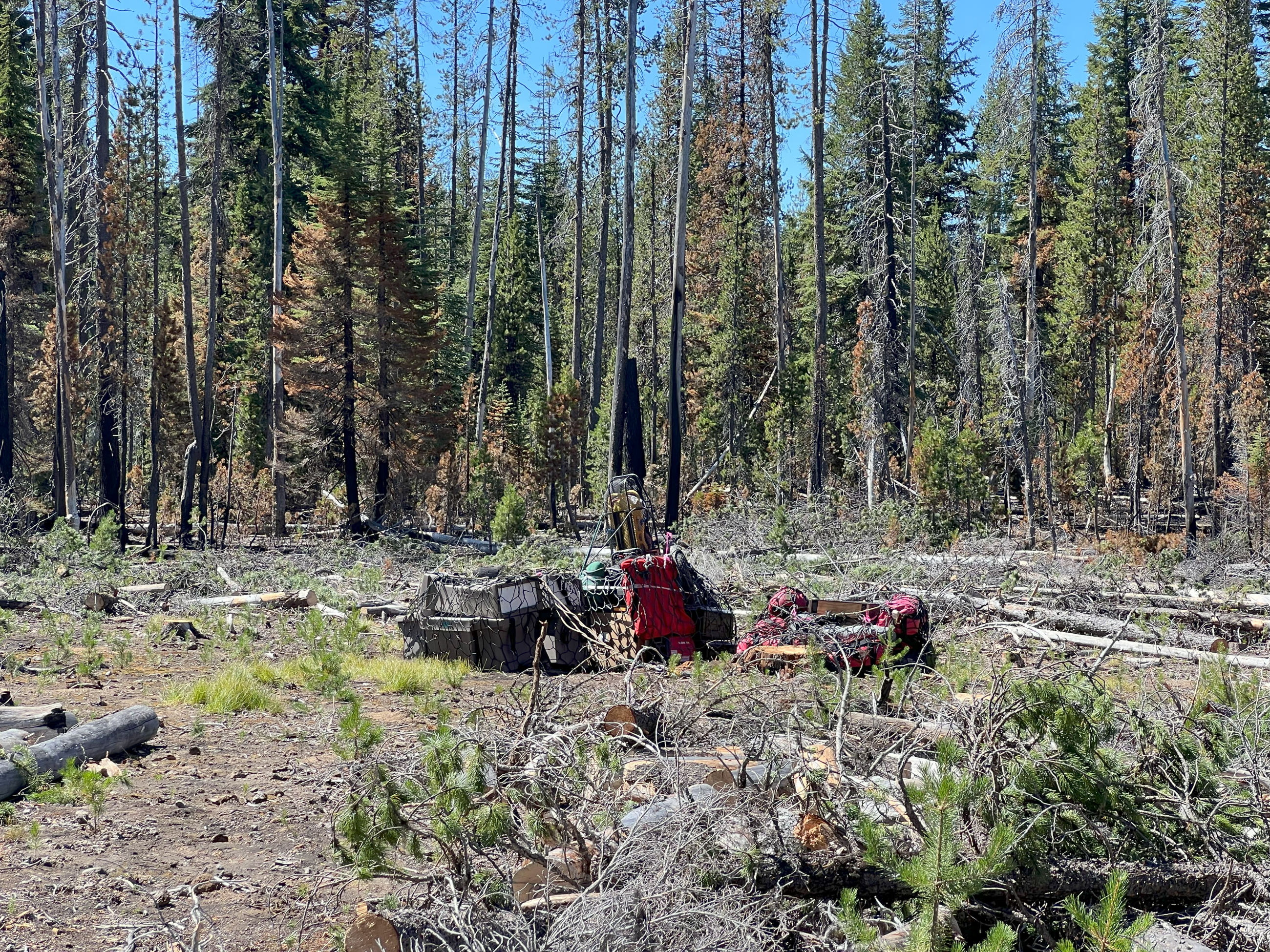 picture of equipment delivered by helicopter to the Middle Fork fire