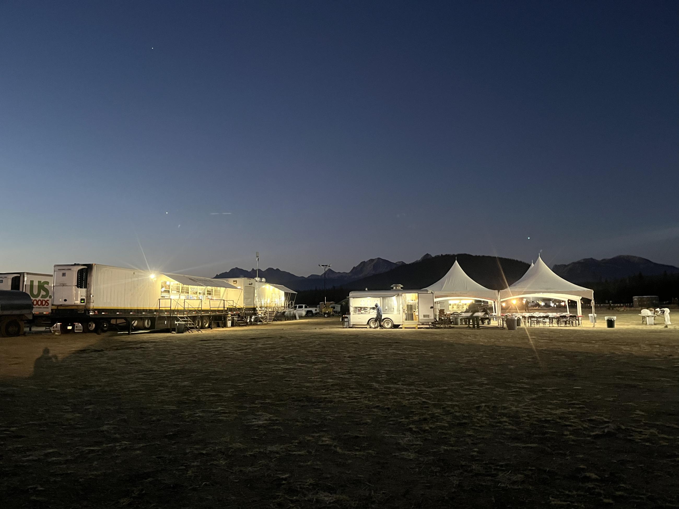 Wapiti Incident Command Post at night