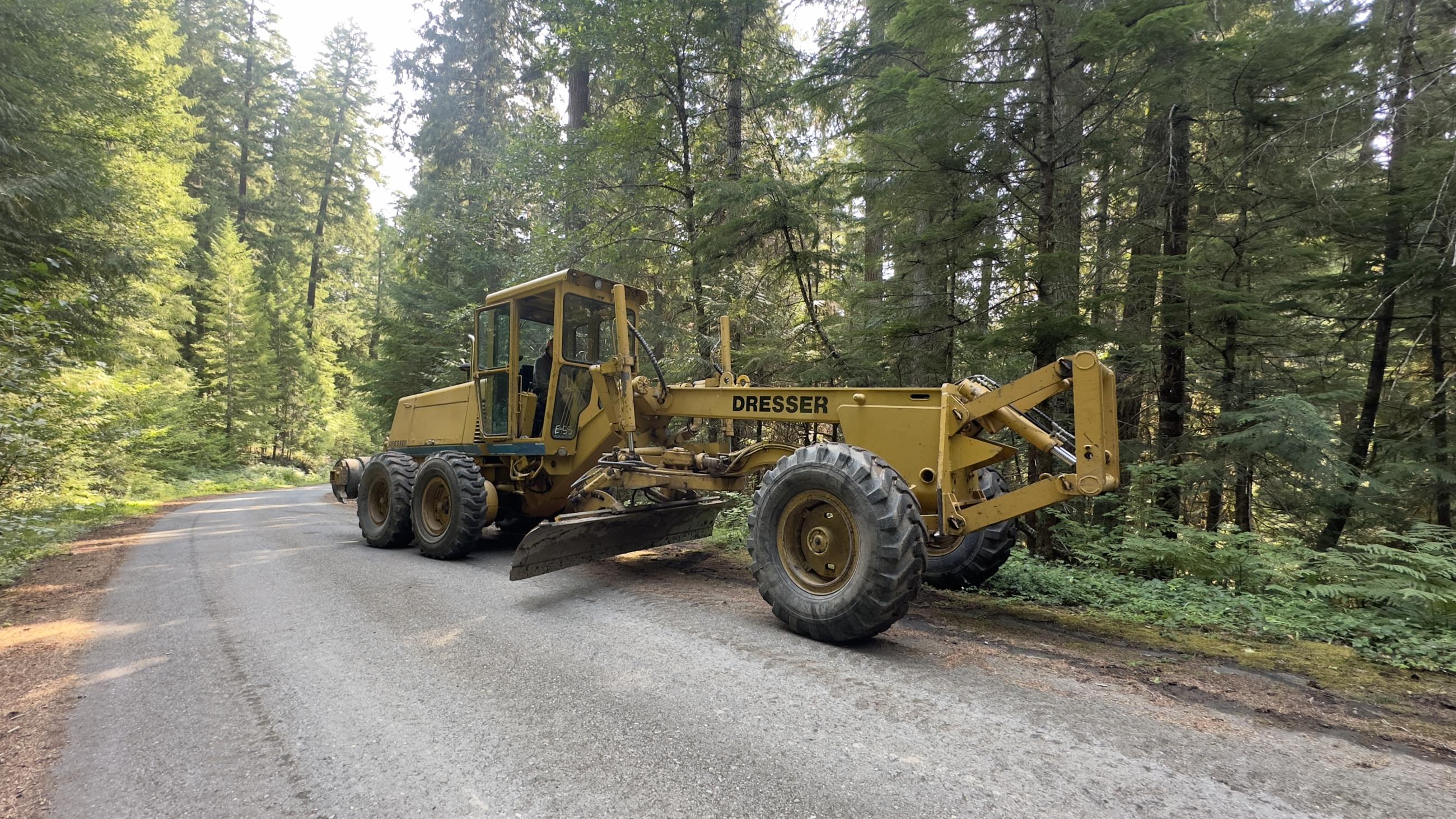 Grader along FSR 7010