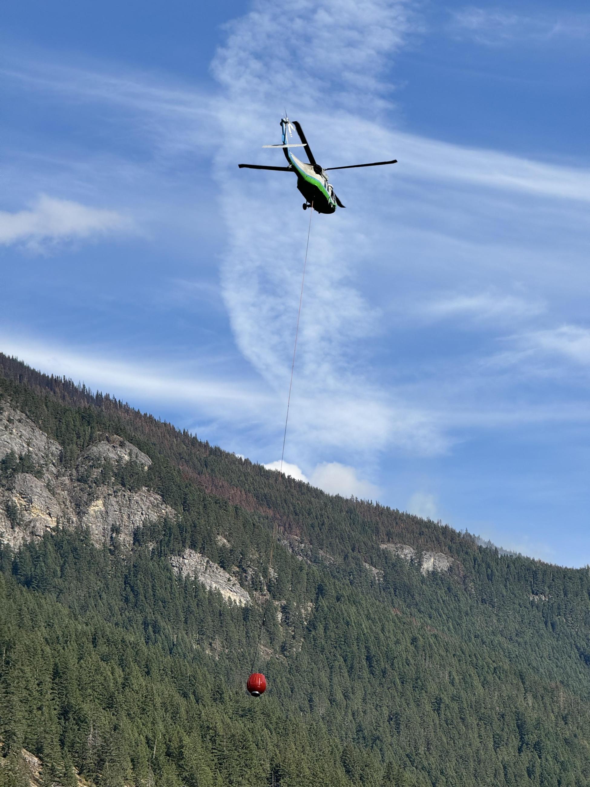 Helicopter supports Ruby Fire