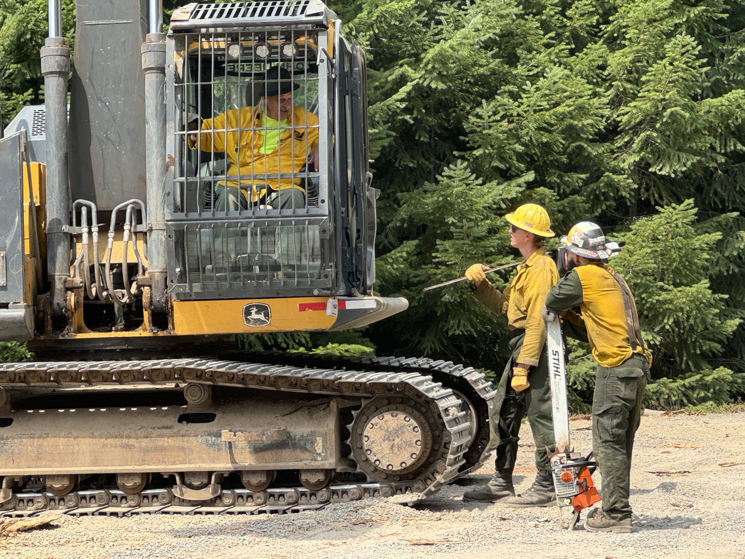 Sawyer with Operator and HEQB // Chalk Fire September 4th by Jacob Welsh