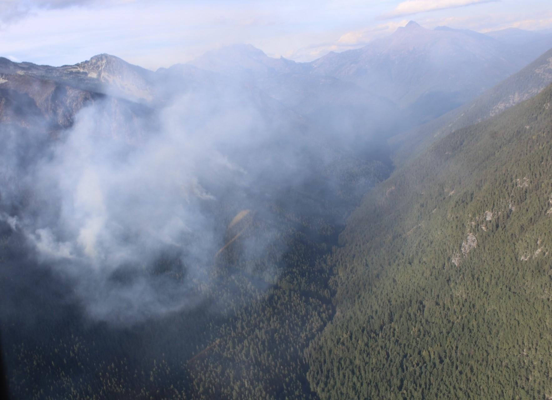 Helicopter View Ruby Fire above Panther Creek 1