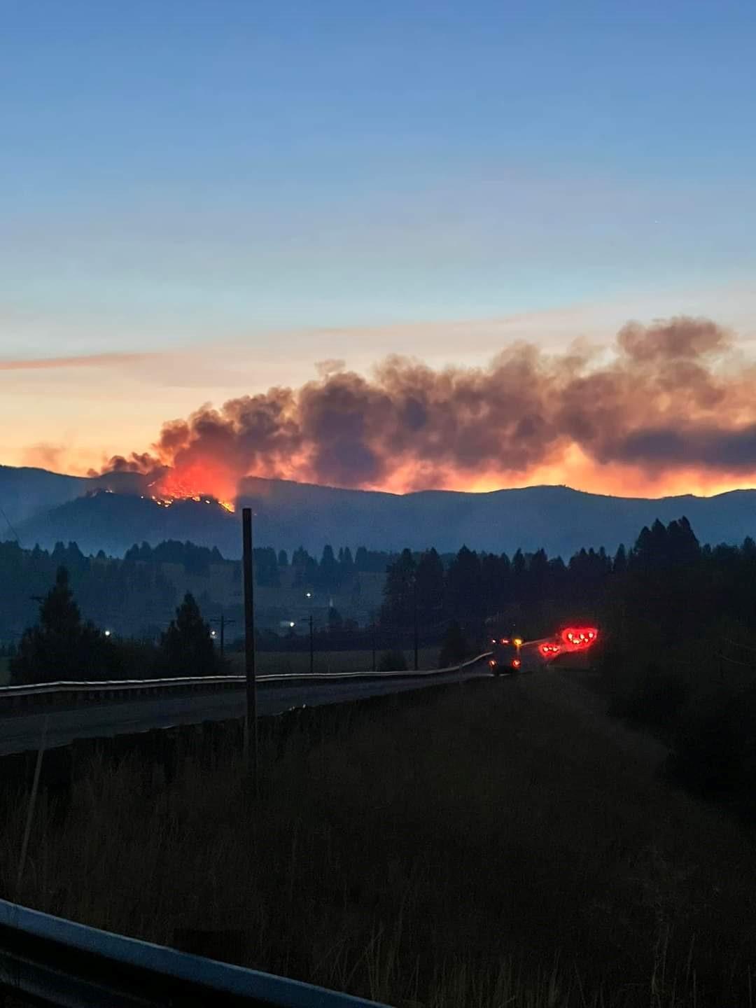 Swauk Creek Fire Burning in early Morning 09/09/2024