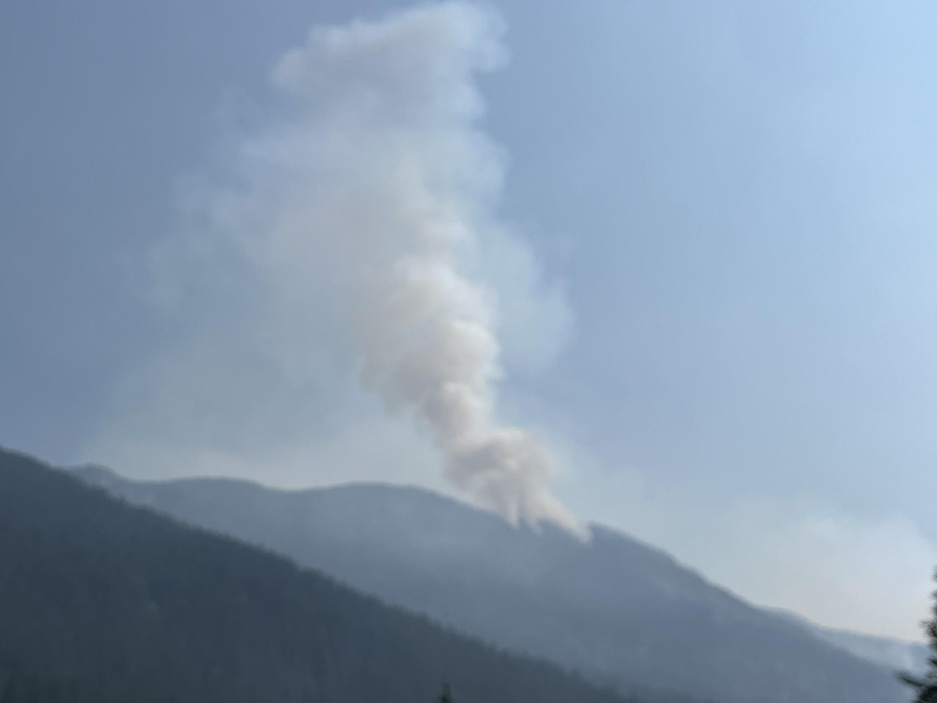 Smoke billowing from Ruby Mountain WA on Sept 6