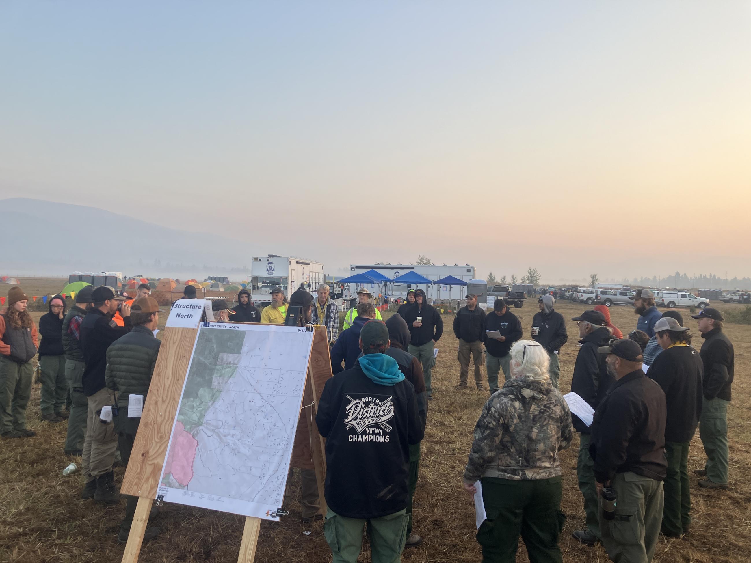 Morning briefing for structure protection group