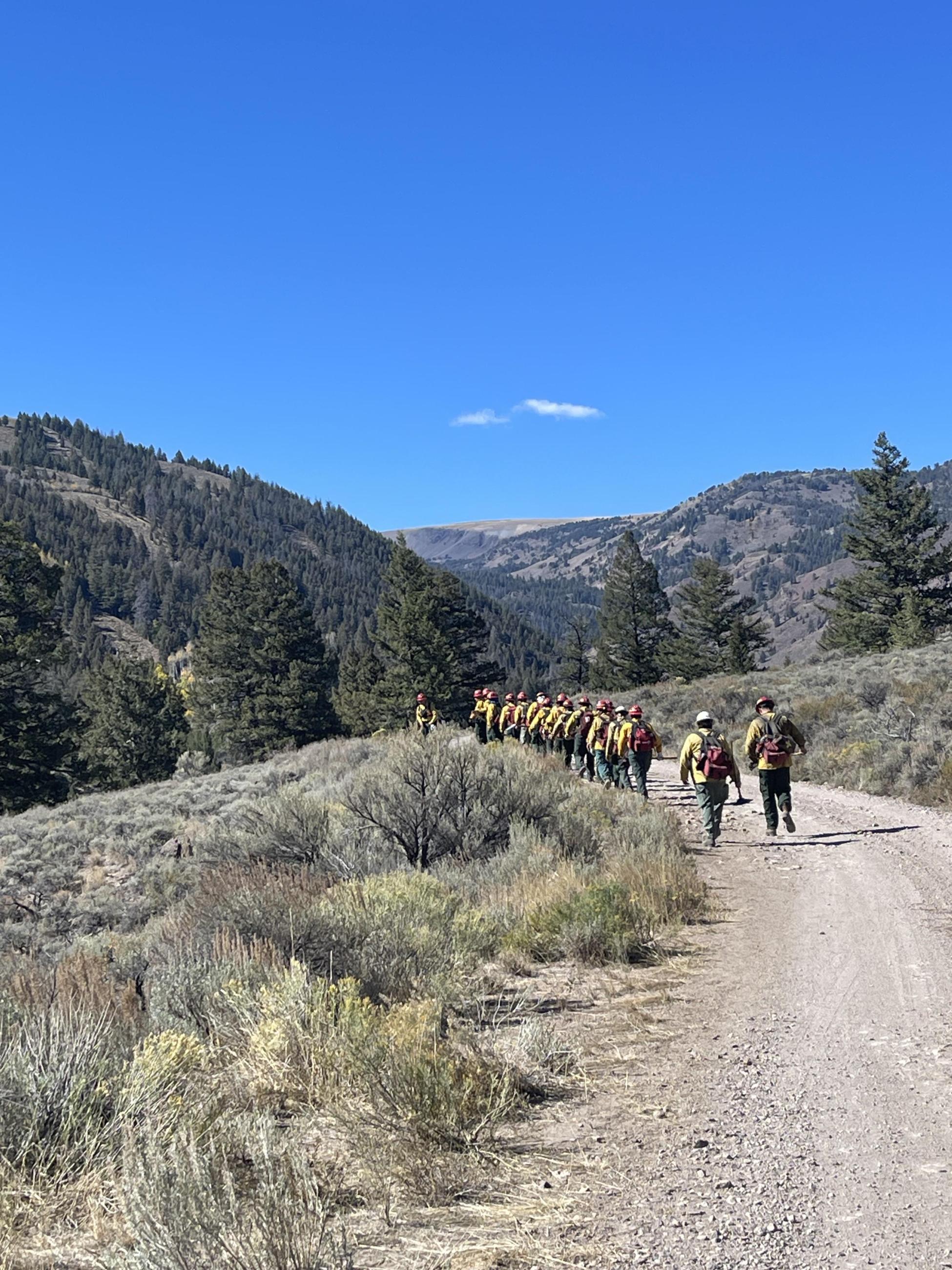 Hand Crew mobilizing, October 6