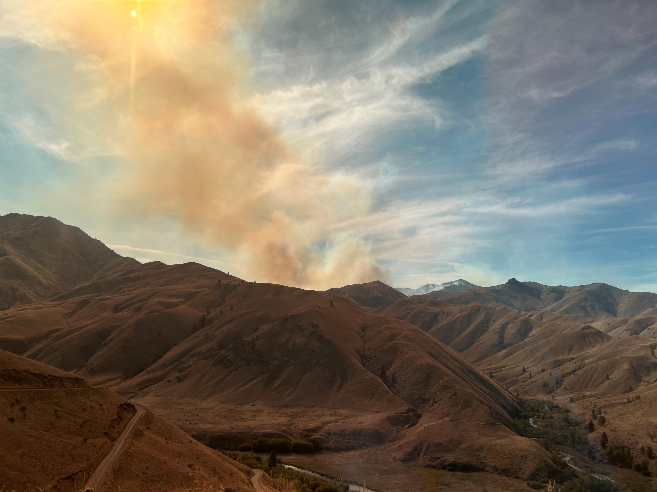 Garden Fire looking towards the Clear Creek Drainage