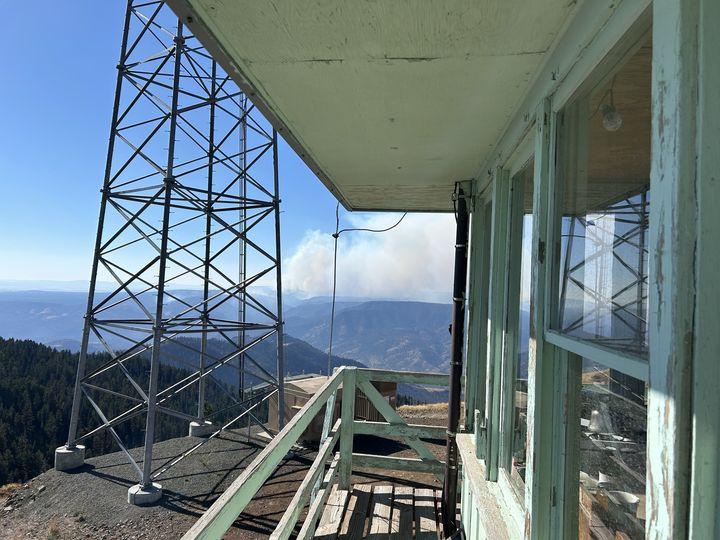 Smoke Column from the Rail Ridge Fire taken from the Aldrich Lookout deck