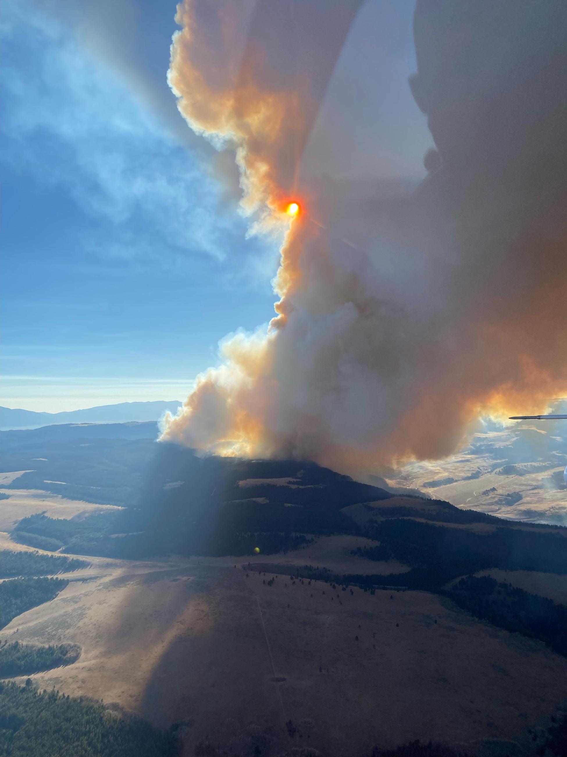 Smoke column on the Meridian fire, blocking out the afternoon sun