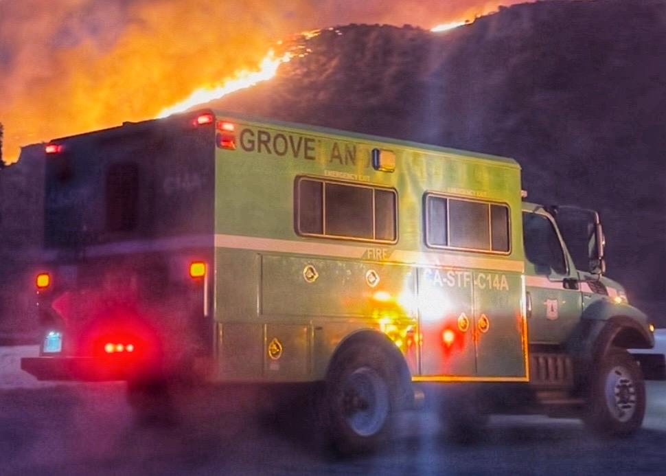 Groveland Hotshots buggy arriving to Hughes Fire night operations