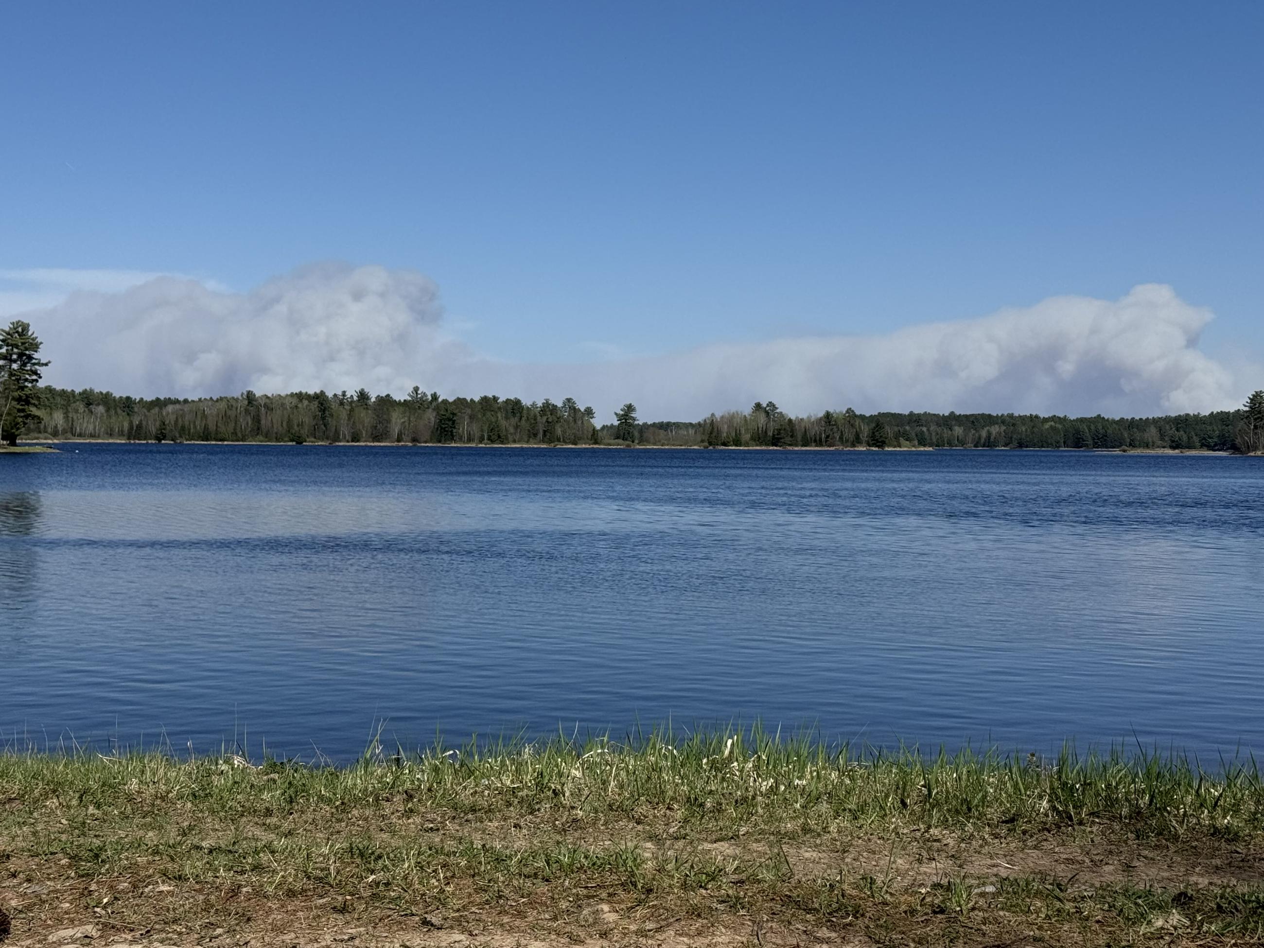 Smoke columns from the Camp House and the Jenkins Creek Fires