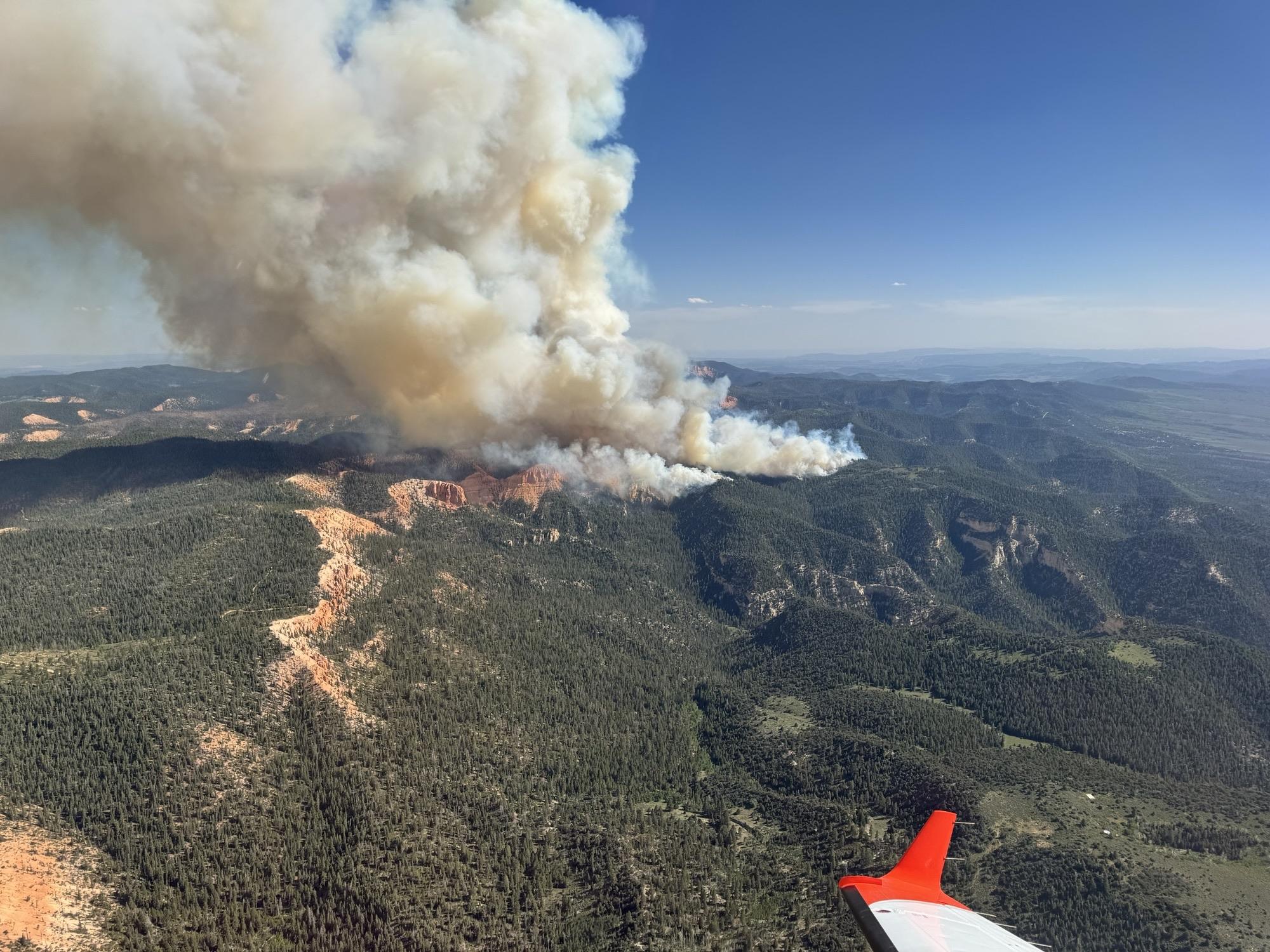Air attack flies over the France Canyon fire on June 12th, 2025