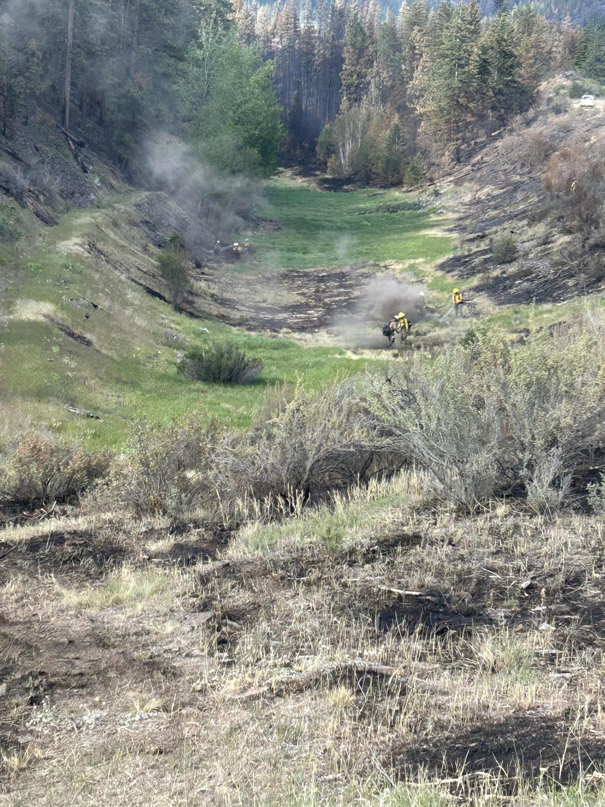 Dry lake bed on Banana Lake Fire 06/05/2025